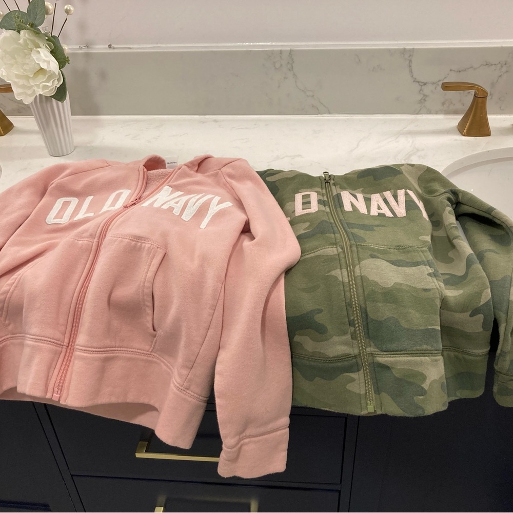 Old Navy hoodie size 8
